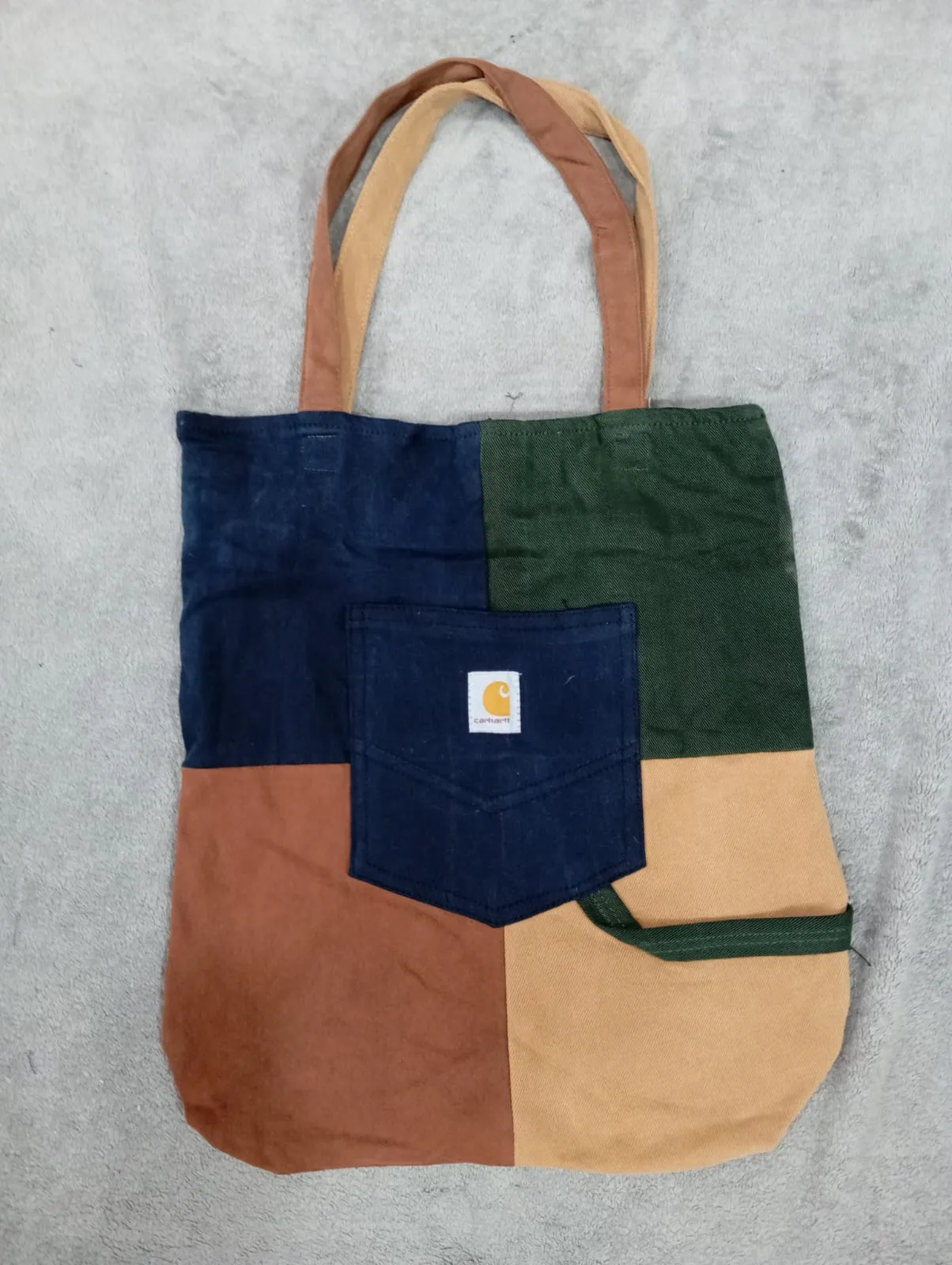 CR2371 Rework Carhartt Bags - 25 Pieces