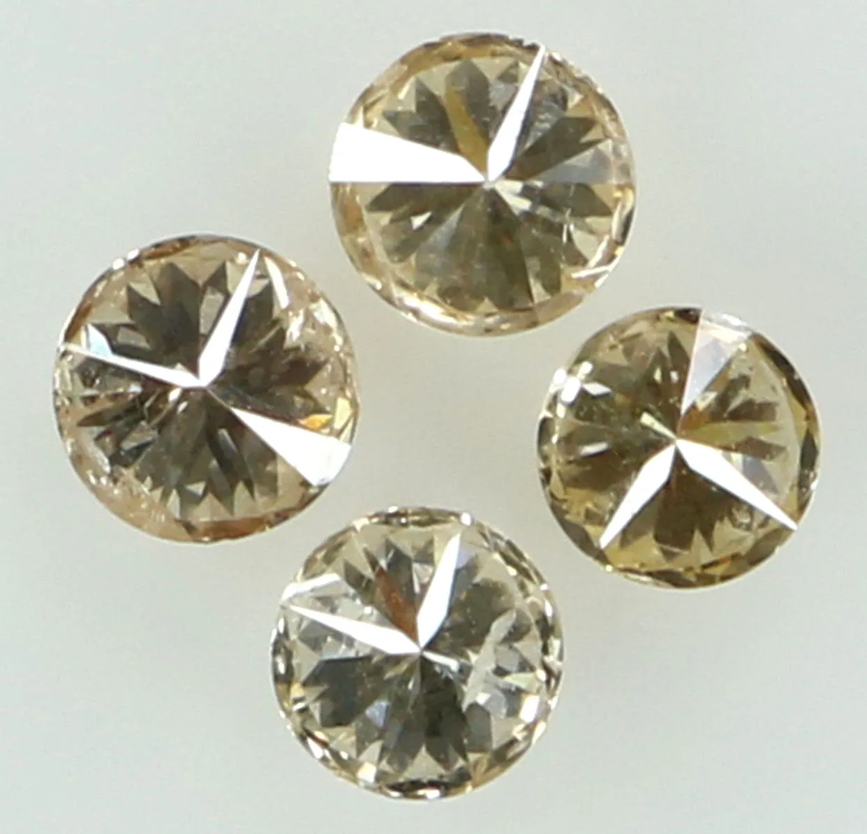 Natural Loose Diamond Round Brown Color SI1 Clarity 4 Pcs 0.15 Ct L6071