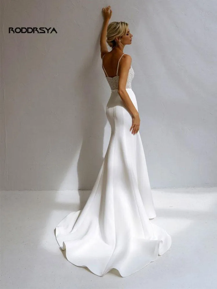 Sheath Mermaid Wedding Spaghetti Straps Sweatheart Satin Bridal Gown