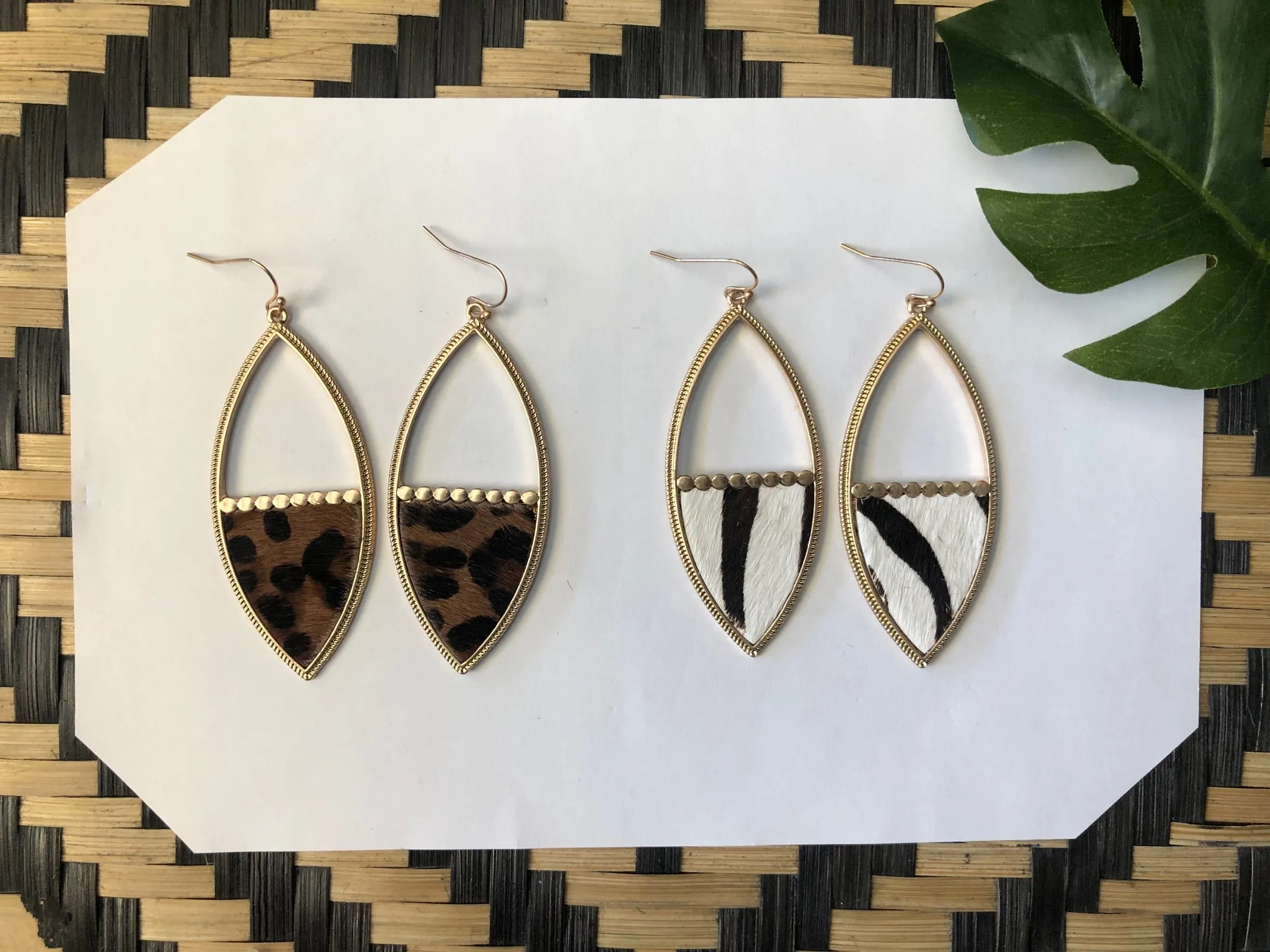 Syana Earrings